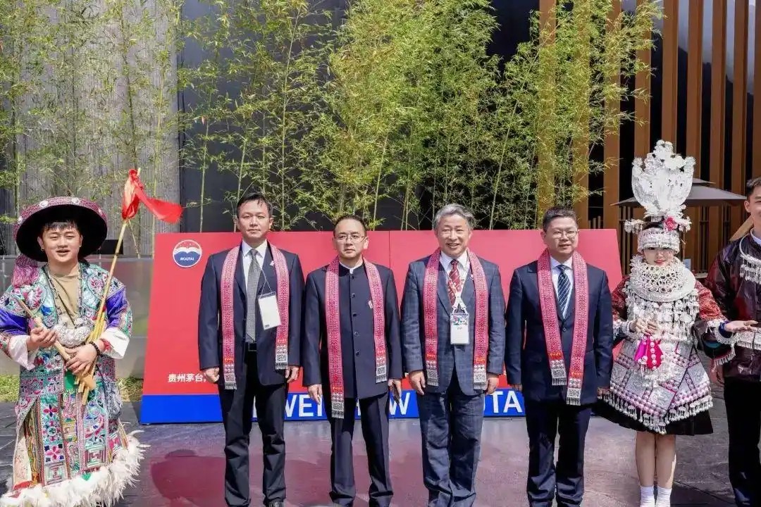 茅台主题日亮相大阪世博会中国馆，白酒“顶流”发布重量级纪念酒