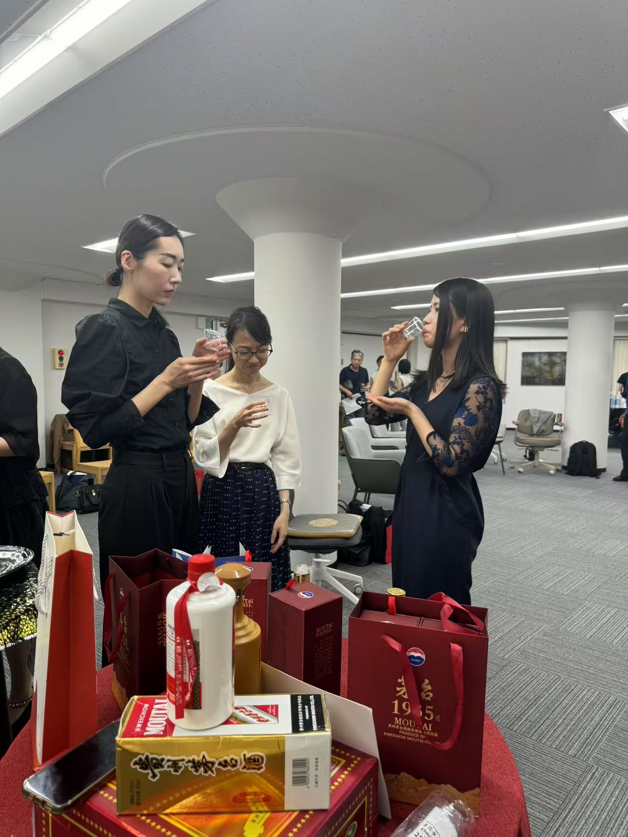 茅台酒与日本的联系